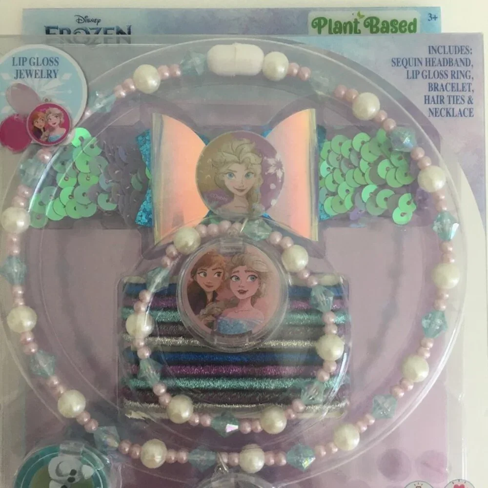 Disney NEW! Princess Lip Gloss Jewelry Set of 2